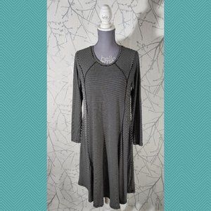 Soft Surroundings Black Striped Round Neck Flowy Midi Dress